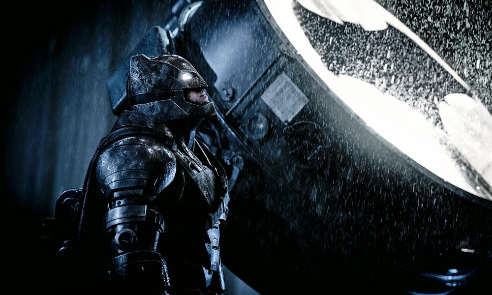  Novo comercial de ‘Batman Vs Superman’ vem com música elétrizante