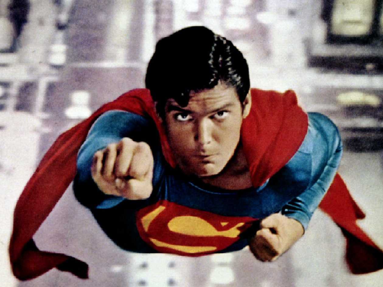 Superman dos anos 80: O legado de Richard Donner e Christopher Reeve.