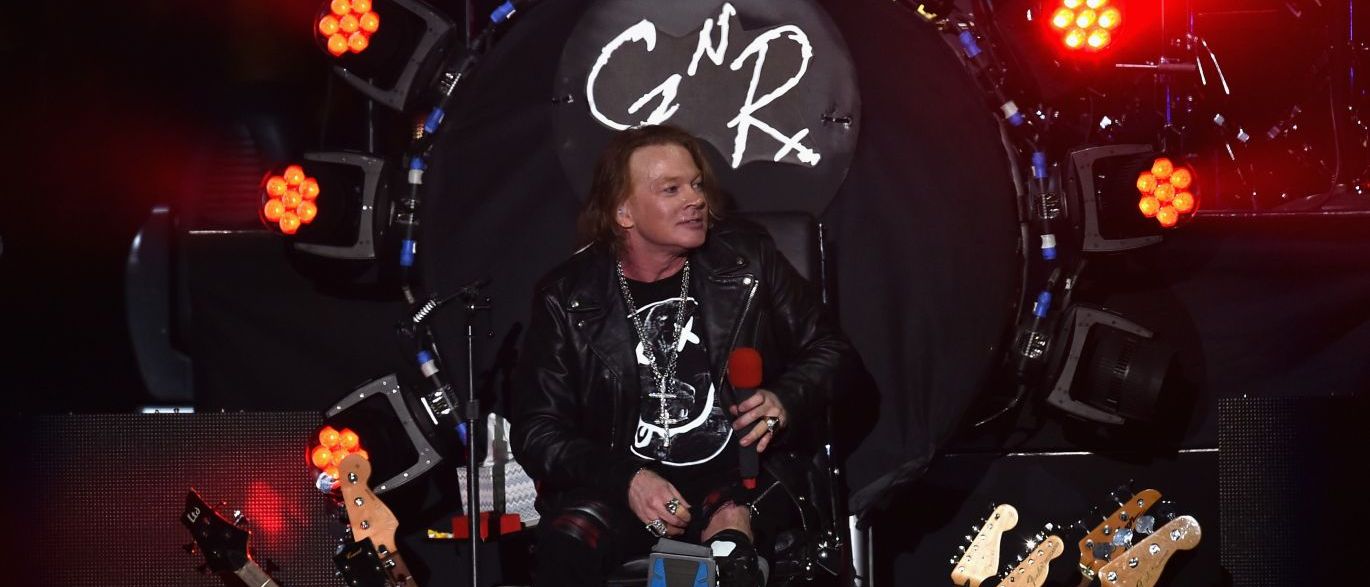 AC/DC: Ouça alguns minutos de Axl Rose em ensaio da banda