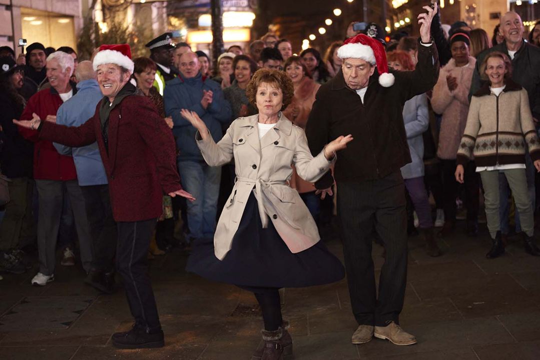 Acertando o Passo: Comedia com Imelda Staunton estreia em 10 de maio.