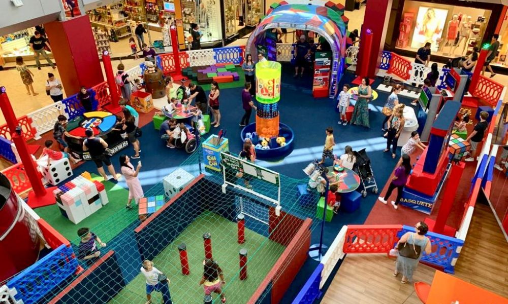  Brinquedos gigantes dos anos 80 invadem o Colinas Shopping