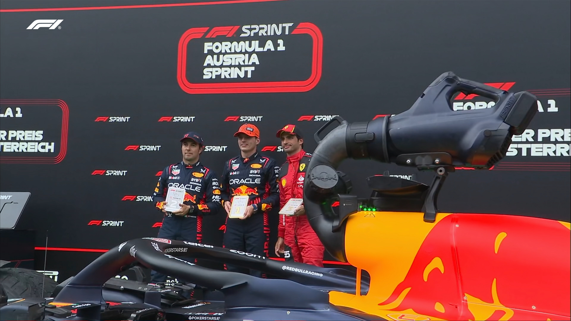 Mesmo com chuva, Verstappen vence sprint da Áustria