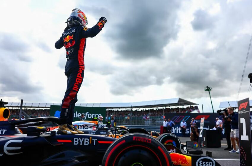  Verstappen fatura GP da Inglaterra com Norris e Hamilton no podium