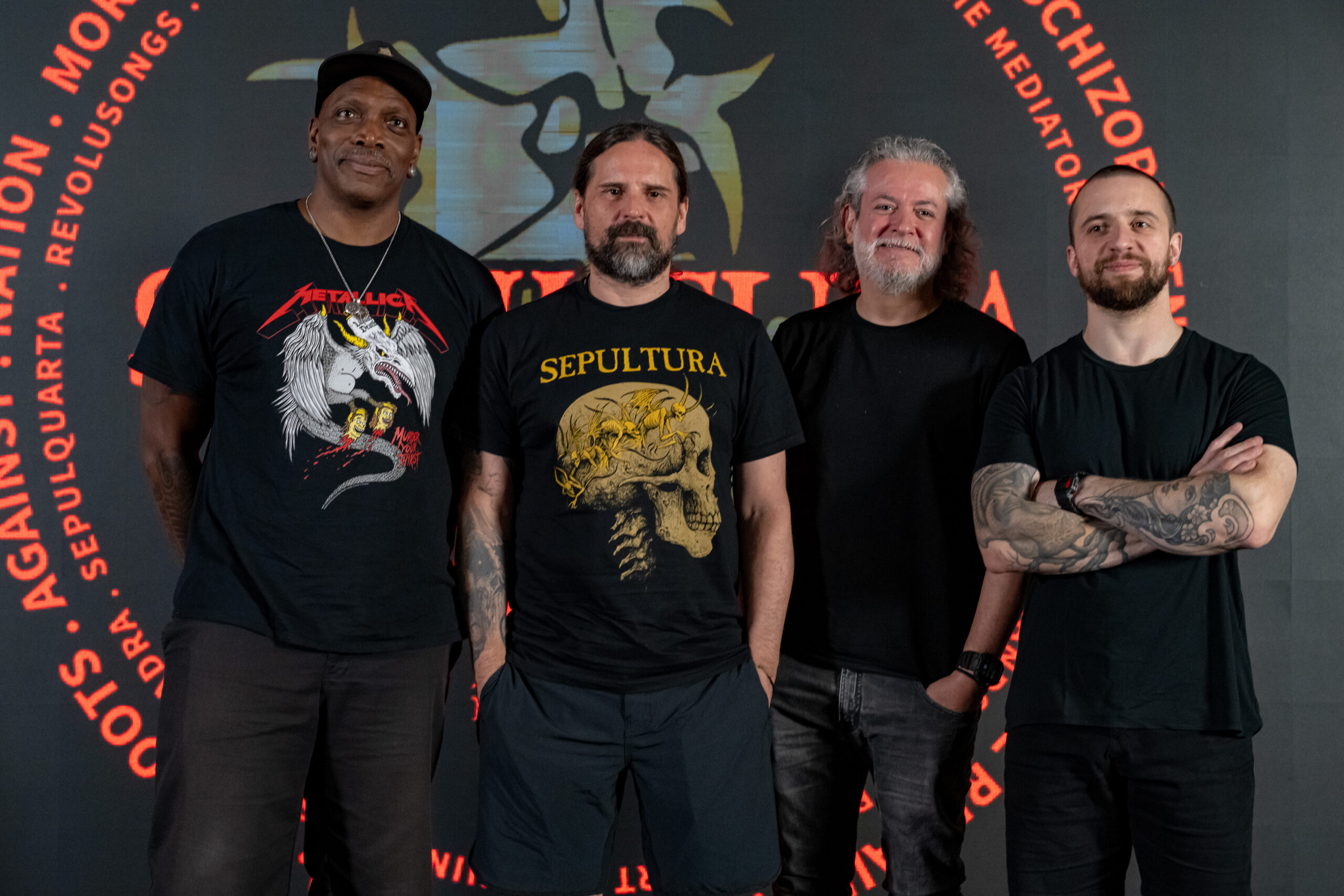 Sepultura anuncia a tour de despedida “Celebrating life through death”