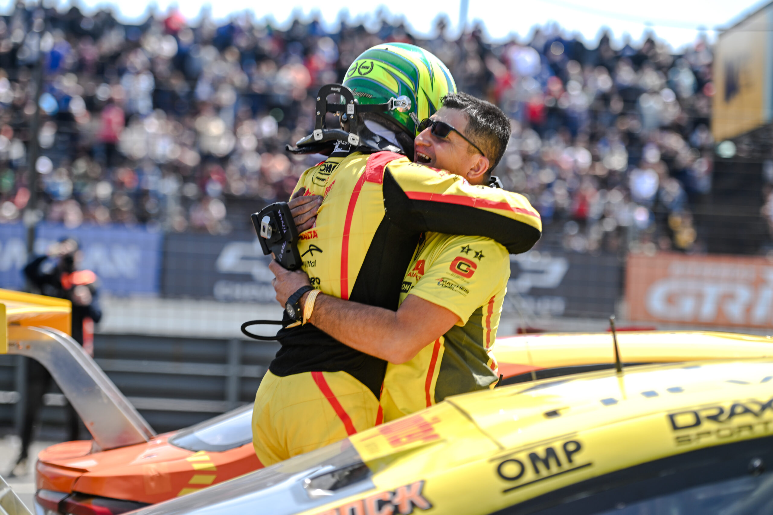 Gabriel Casagrande vence na Argentina e Daniel Serra vence Sprint polêmica