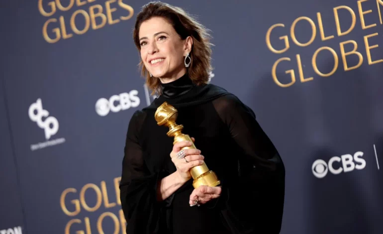 Fernanda Torres Faz História ao Vencer o Globo de Ouro 2025