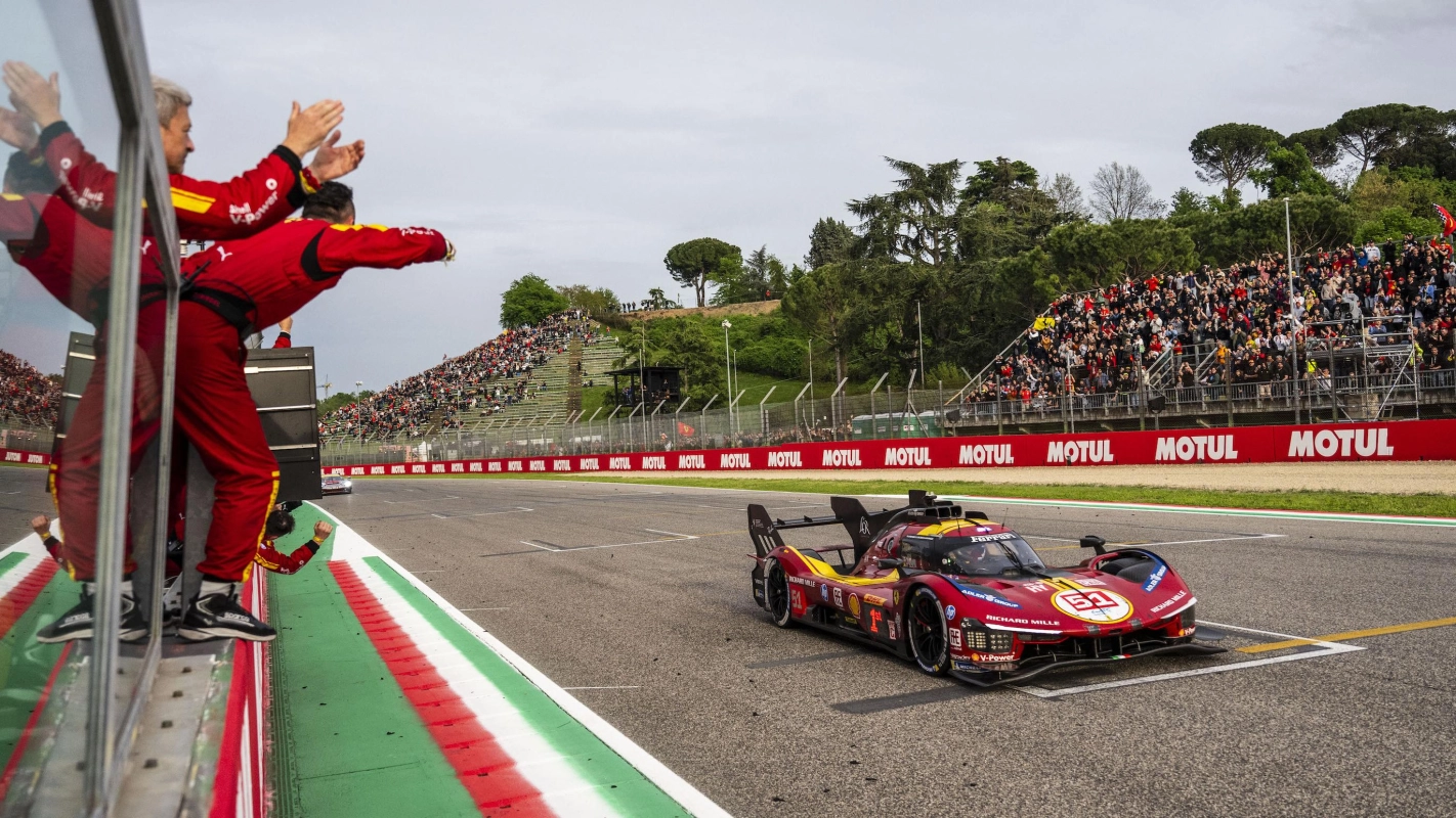 Ferrari conquista vitória histórica em casa e lidera o Mundial de Endurance 2025