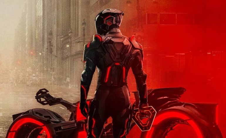 TRON: Ares ganha primeiro trailer e impressiona com visual ousado e proposta intrigante