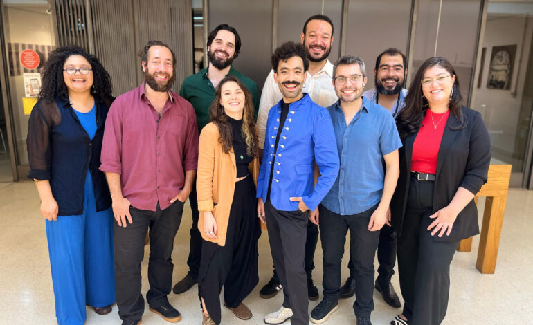 Teatro B32 estreia projeto “Choro em Festa” com tributo a Laércio de Freitas