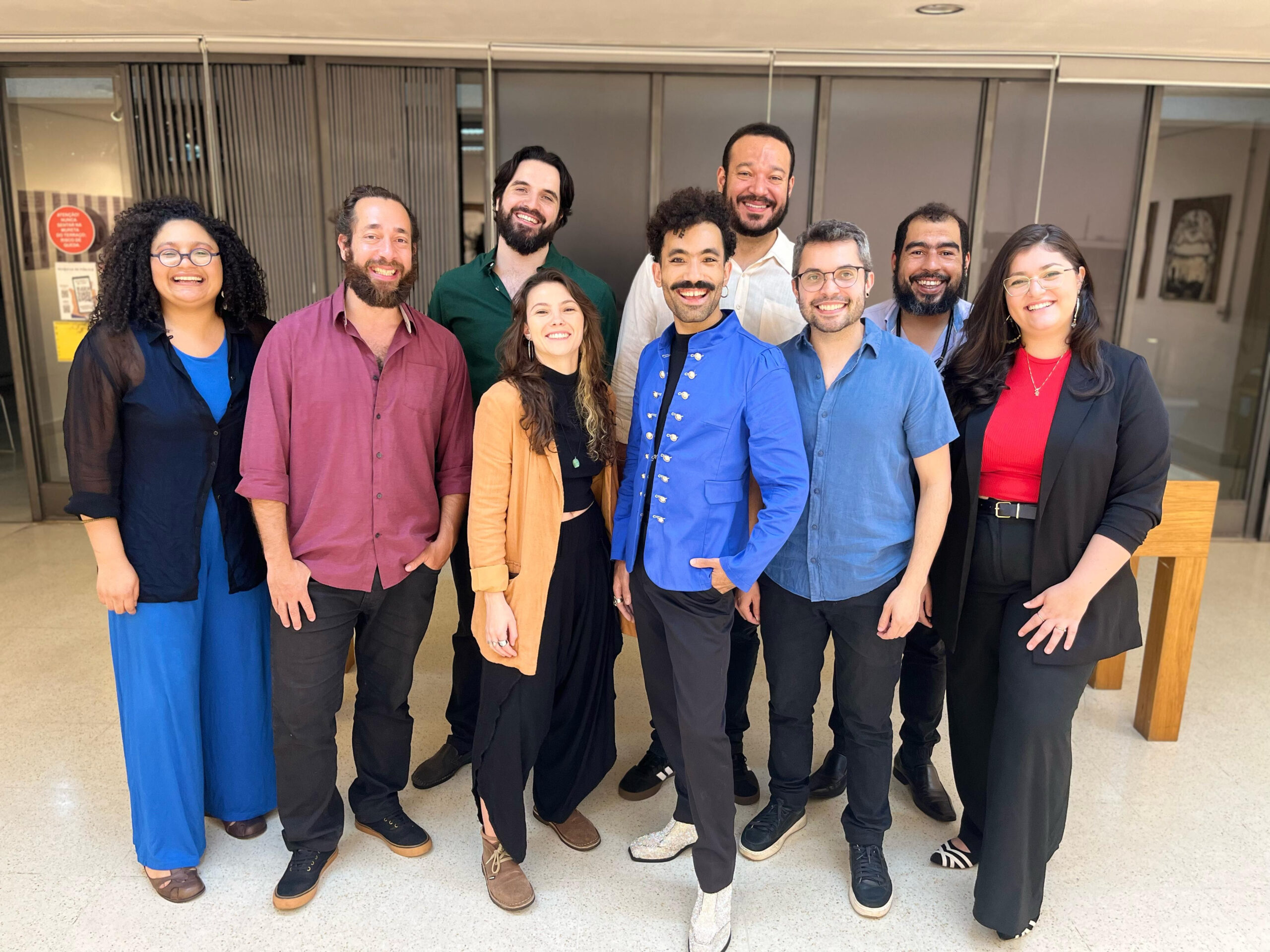 Teatro B32 estreia projeto “Choro em Festa” com tributo a Laércio de Freitas