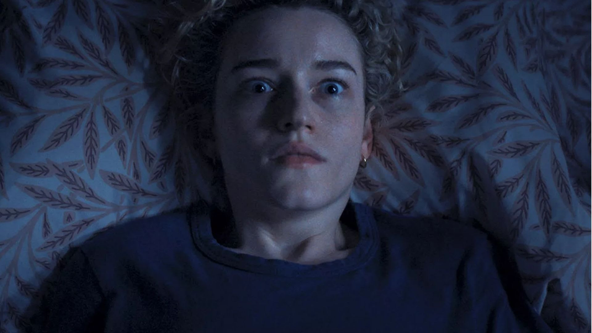 A Hora do Mal”: suspense psicológico com Julia Garner ganha seu primeiro trailer sombrio