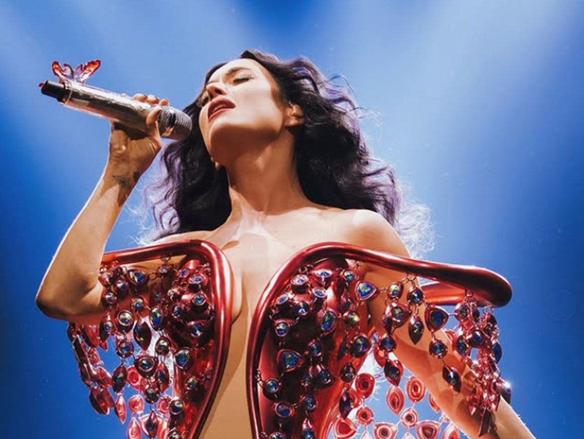 Katy Perry anuncia shows no Brasil com a turnê mundial The Lifetimes Tour