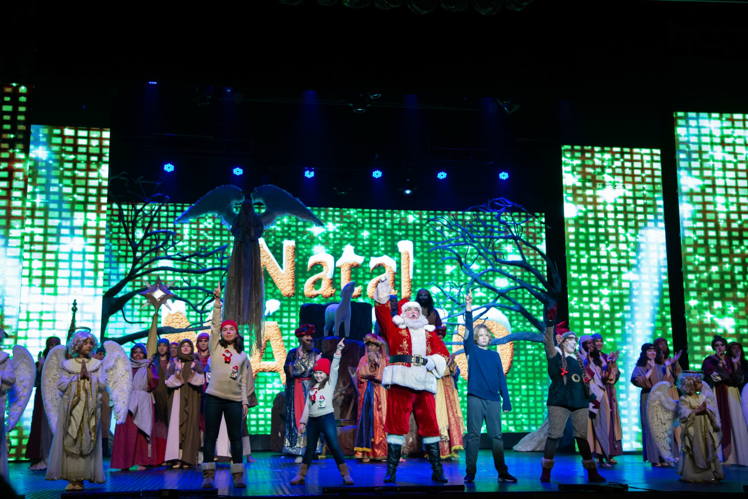 Versão de 2025 do musical Natal Mágico chega ao Teatro Claro SP em novembro