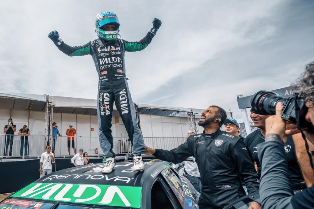 Stock Car 2025 no Velocitta tem vitória de Petecof na sprint e triunfo de Guilherme Salas na corrida principal