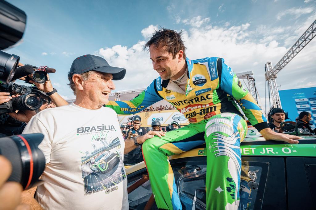 Stock Car 2025 retorna a Brasília após 11 anos e vive fim de semana histórico com vitórias de Felipe Fraga e Nelsinho Piquet