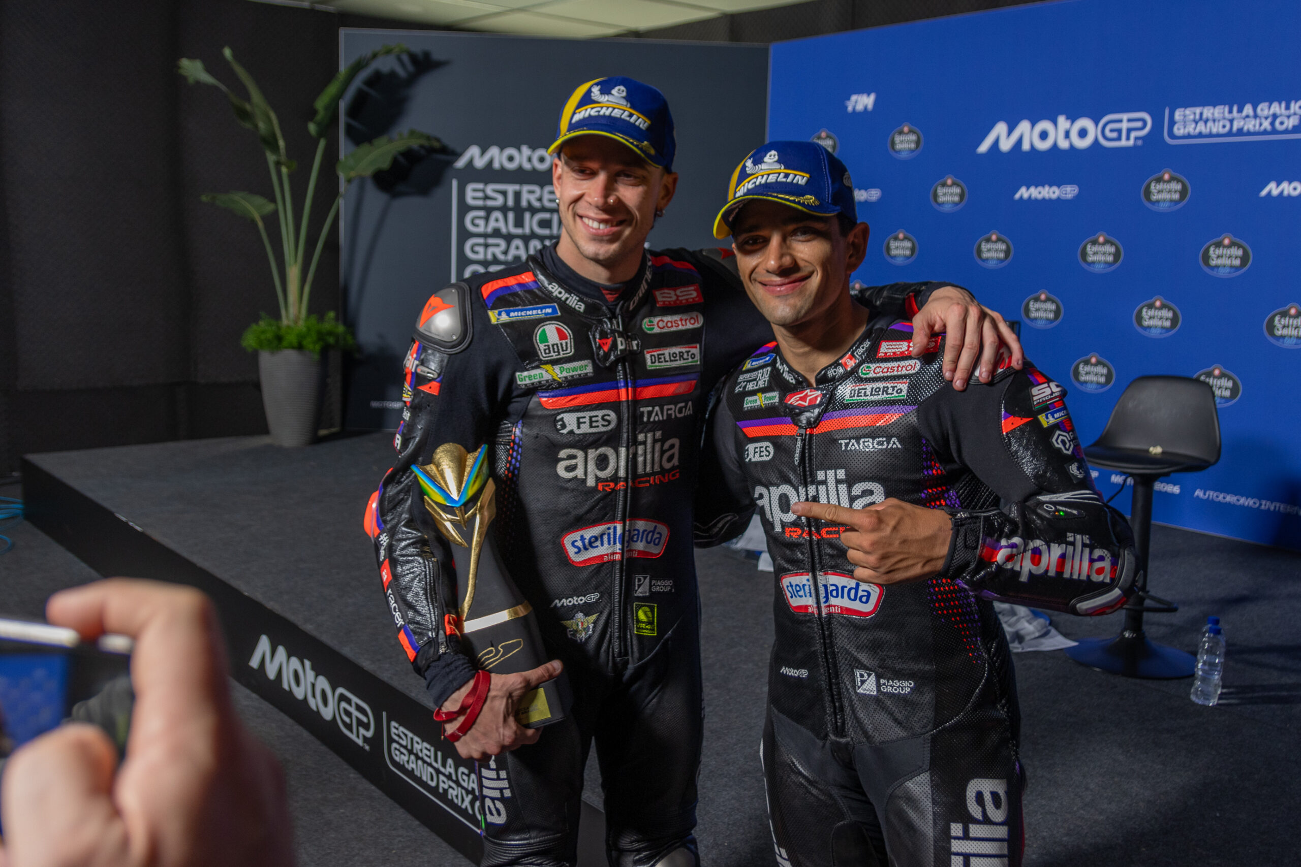 Histórico em Goiânia: Bezzecchi lidera dobradinha da Aprilia e MotoGP marca retorno épico ao Brasil