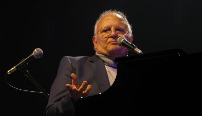 Guilherme Arantes – 50 Anos Luz – Araújo Vianna