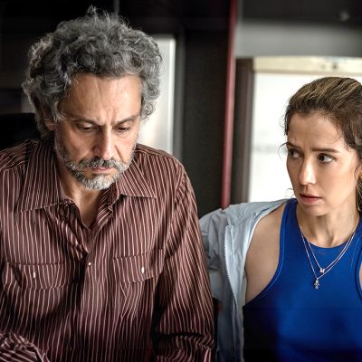 Crítica – Precisamos Falar
